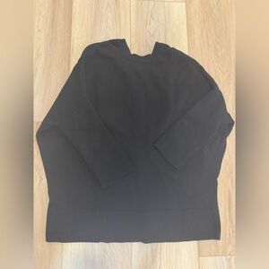 VETTA Capsule Convertible Black Button-Up Sweater